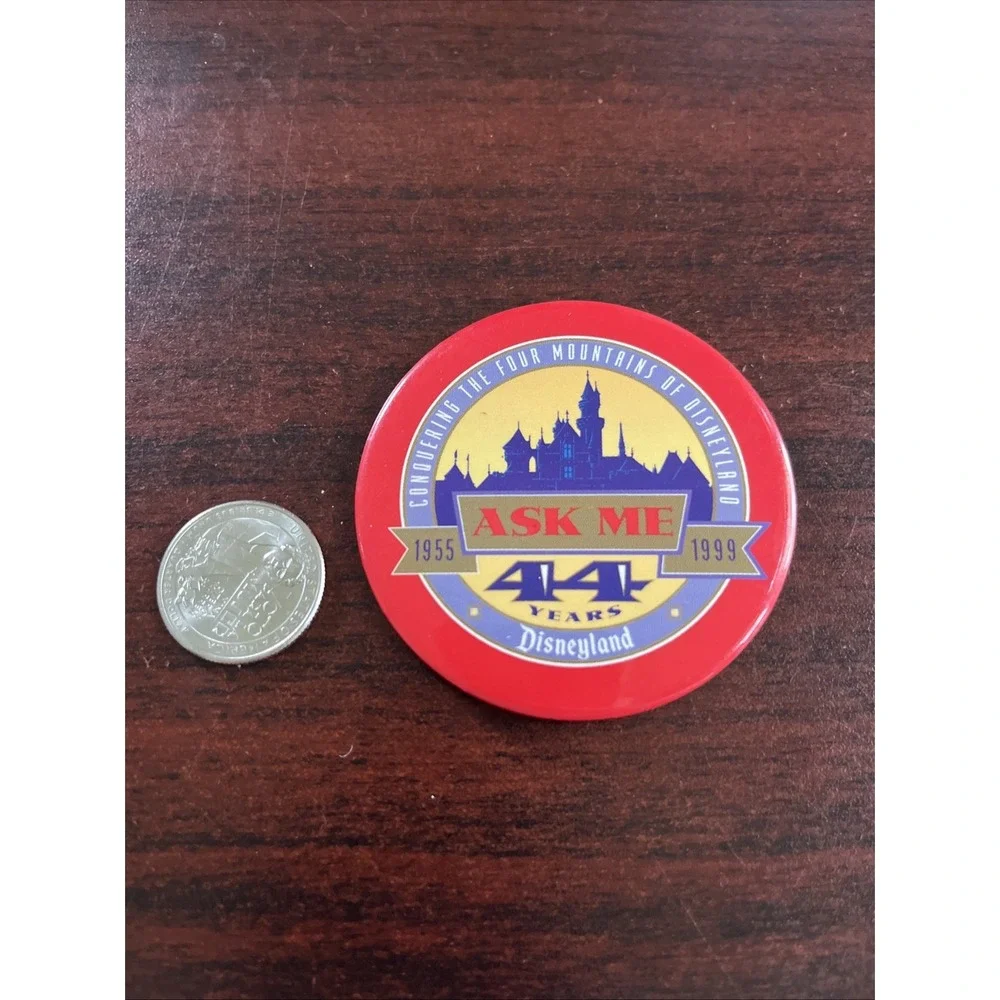 Disneyland‎ 44 Years 1955-1999 Button Pin